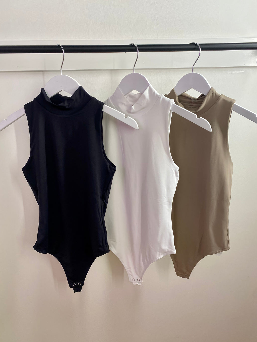 Second Skin Mika High Crew Neck Velvet Sleeveless Bodysuit - Underground  Clothing