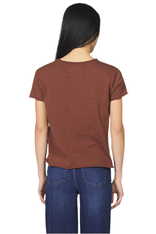 Yanya Tee