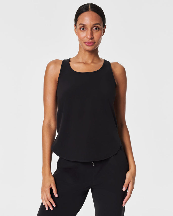 SPANX Curved Hem Tank in Very Black