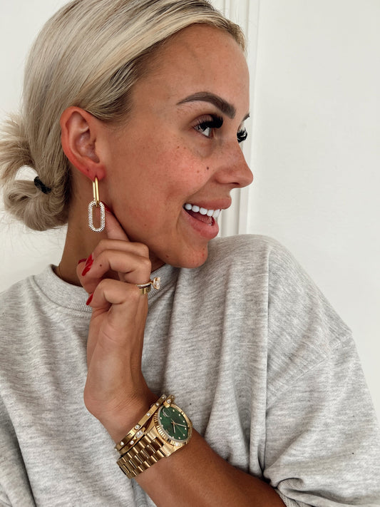 Lily Earrings in Gold