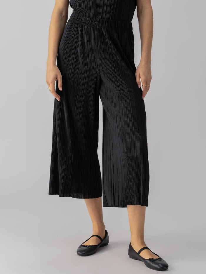 Sanctuary Plisse High Rise Culotte in Black