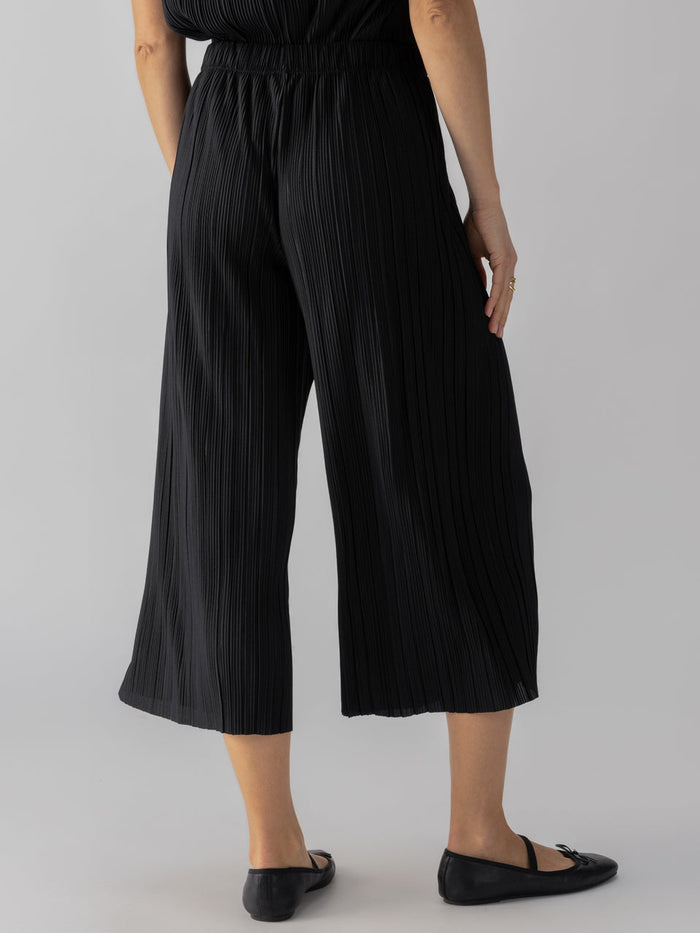 Sanctuary Plisse High Rise Culotte in Black