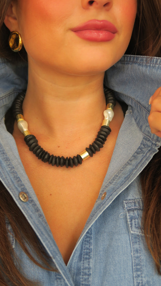 Capri Pearl Necklace