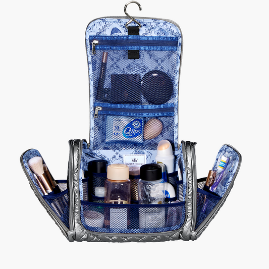 Hanging Travel Organizer in Black