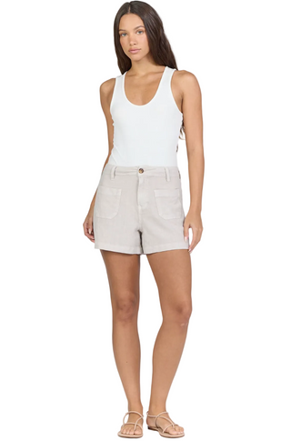 Carlisle Shorts in Stone