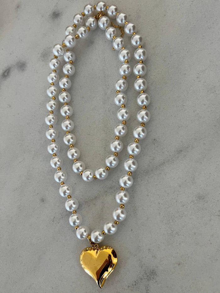 WRAP AROUND PEARL HEART NECKLACE