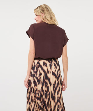 Esqualo Satin Roll-Up Sleeve Top in Cacao - The South Apparel