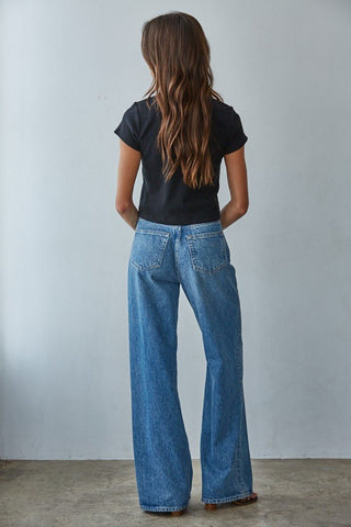 Everyday Fitted Cropped Tee, Black - The South Apparel
