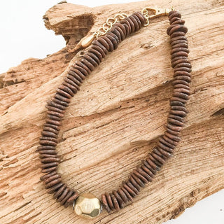 Heishi Necklace with Hammered Ball - The South Apparel