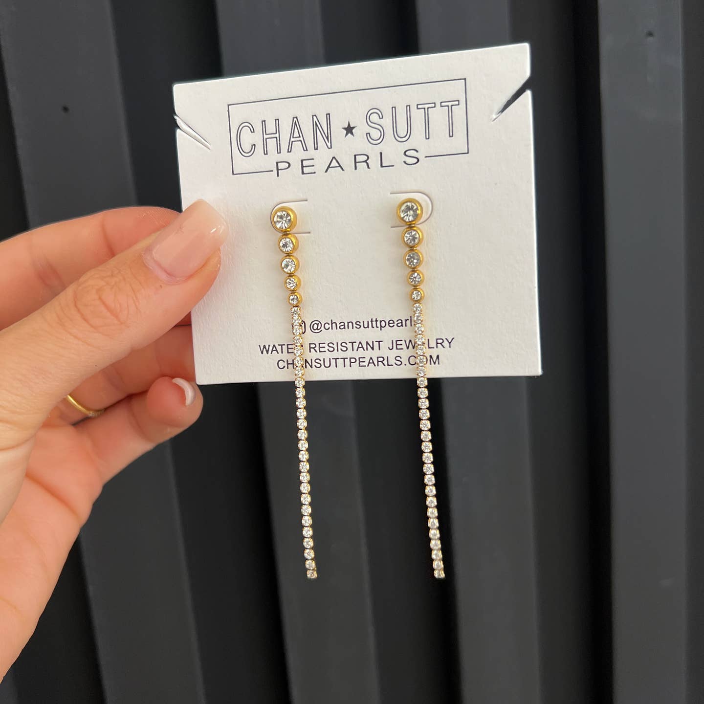 Rhinestone Earring - The South Apparel