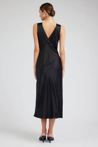 Sleeveless Sweetheart Neck Midi Dress in Black - The South Apparel