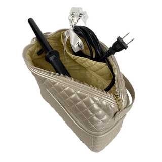 Stylist Travel Bag in Pearl Quilted - The South Apparel